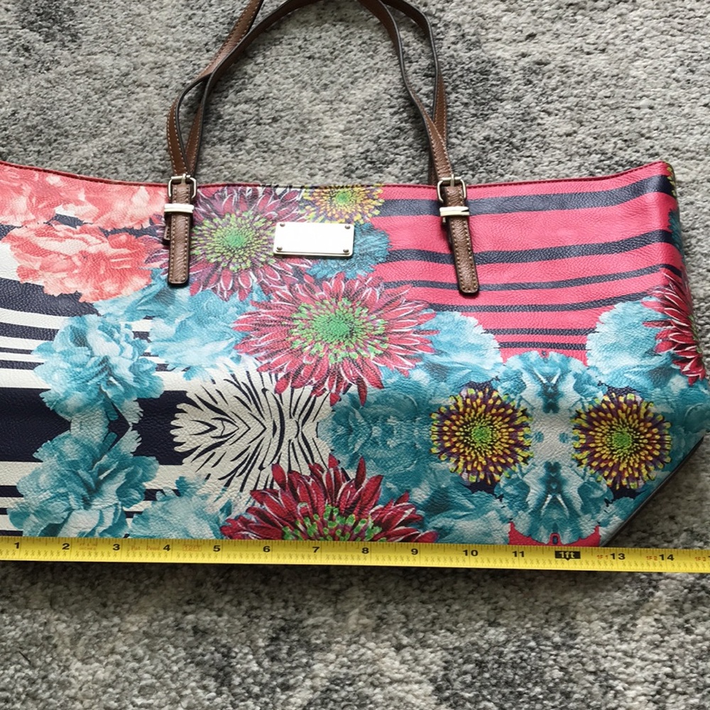 Nine West floral & stripe faux leather multi color summer tote bag - Picture 15 of 15